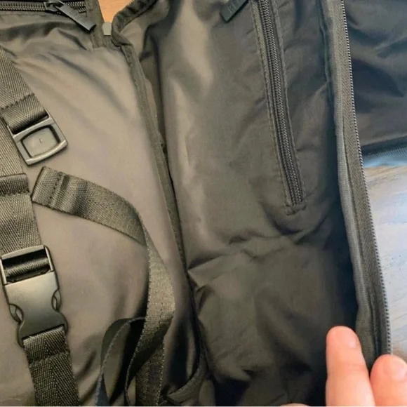 Beis The Hanging Duffle Bag in Black - Picture 9 of 15